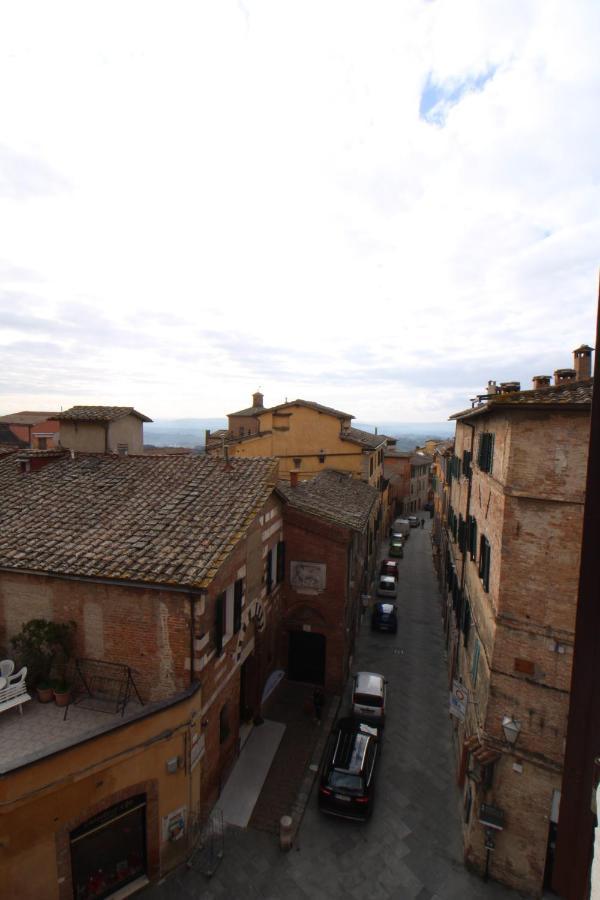 Nora'S House Apartman Siena Kültér fotó