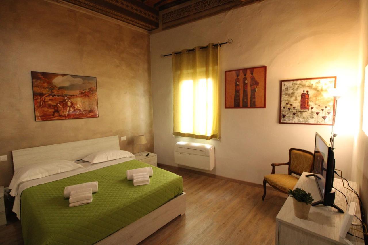 Nora'S House Apartman Siena Kültér fotó